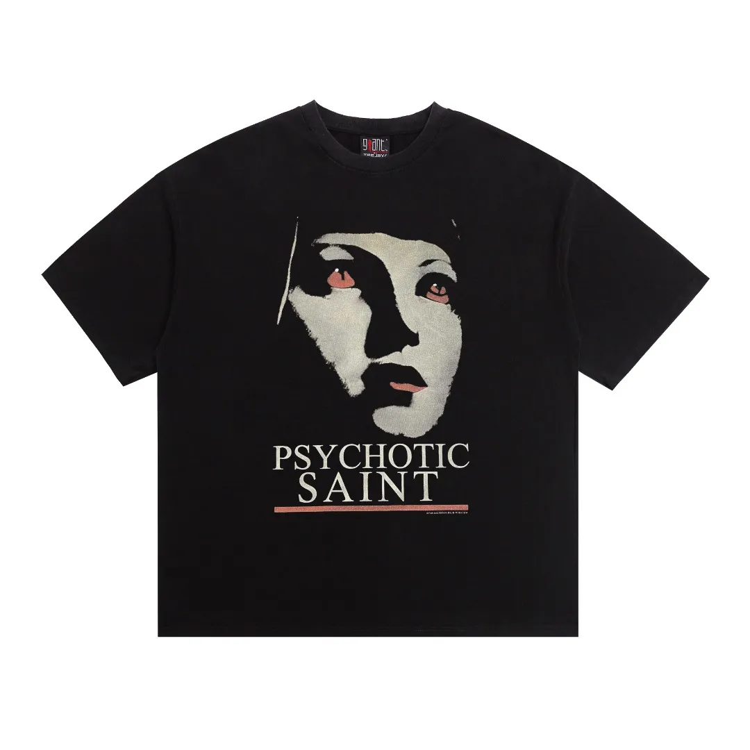 Beautifully trendy Saint Michael retro red-eyed goddess print, washed and distressed Vintage loose short-sleeves, digital white ink direct spray, the fabric is breathable, and the pattern is three-dimensional and clear. Fabric: Double yarn 240 grams Style number: S831 Size: S-M-L-XL Color: Washed black Price: P118
